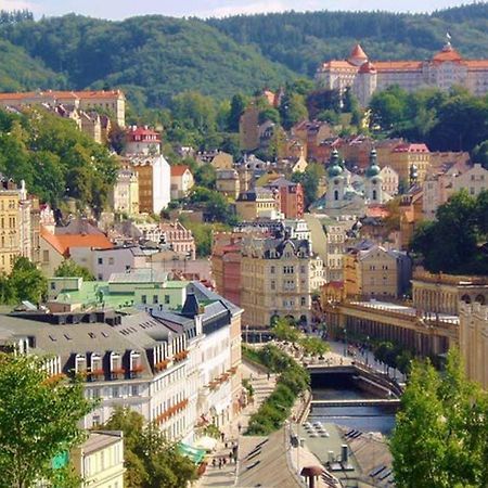 Suite With Back Garden Karlovy Vary Exterior photo